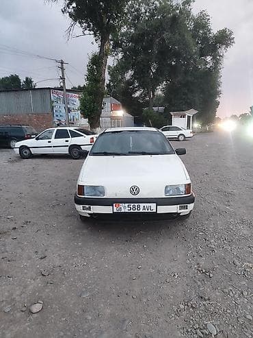 кузов пасат: Volkswagen Passat: 1989 г., 1.8 л, Механика, Седан — 8