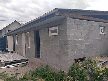 Продается одноэтажный дом с хозяйственными постройками и закрытым — 2