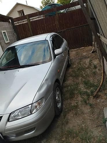 Унаа: Mazda 626: 2002 г., 2 л, Кол менен иштөөчү, Дизель, Седан — 6