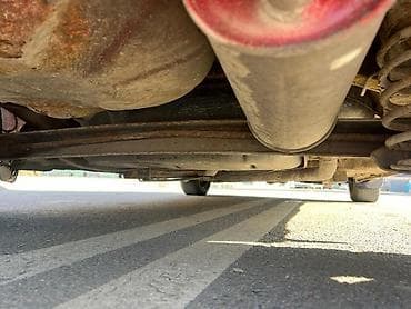 Продажа авто: Toyota Yaris: 1999 г., 1 л, Механика, Бензин, Хэтчбэк — 8