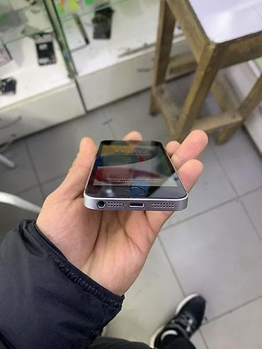 сколько стоит айфон се 2016: IPhone SE, Б/у, 32 ГБ, Space Gray, 78 % — 6