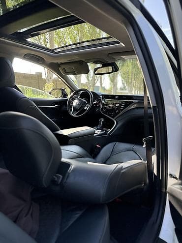 тойота приус с: Toyota Camry: 2019 г., 2.5 л, Автомат, Бензин, Седан — 10