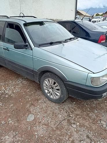 Транспорт: Volkswagen Passat: 1991 г., Механика, Бензин, Универсал — 2