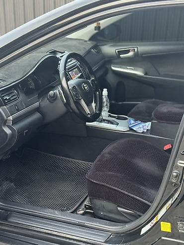 corolla 2004: Toyota Camry: 2013 г., Автомат, Седан — 5