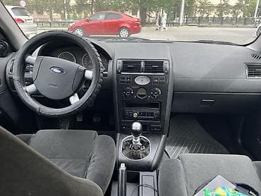 Продажа авто: Ford Mondeo: 2002 г., 2 л, Механика, Бензин, Универсал — 5