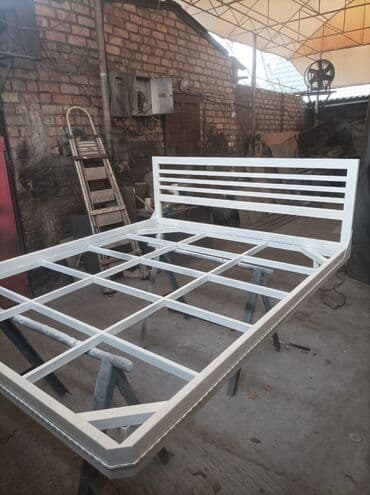 новые кровати: Кровати изготовим любой сложности классику скованными элементами в — 1