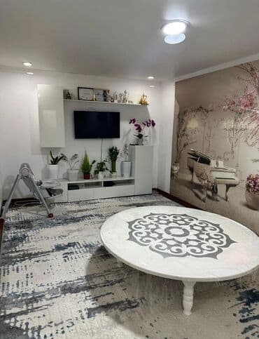 срочно продаётся 1 комнатная квартира в районе шлагбаум по улице кенсуйская 17 пересекает интергельпо: 2 комнаты, 42 м², Хрущевка, 3 этаж, Косметический ремонт — 2