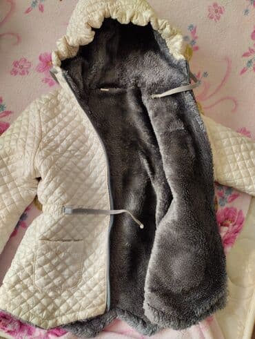 спортивное оборудование: Продаю детскую курточку на девочку4,5 лет — 2