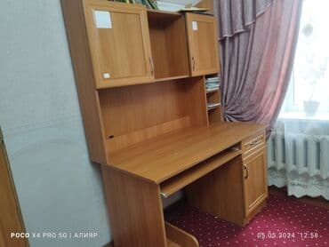 письменные столы: Компьютерный стол в хорошем состоянии и качестве — 4