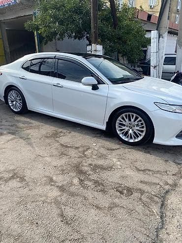 corolla e120: Toyota Camry: 2019 г., Автомат, Бензин, Седан — 4