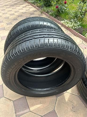 лето комплект резины: Шины 235 / 55 / R 17, Лето, Б/у, Комплект, Легковые, Bridgestone — 1