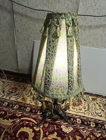 дом потолок: Настольная лампа в классическом стиле с тканевым абажуром и кованым — 2