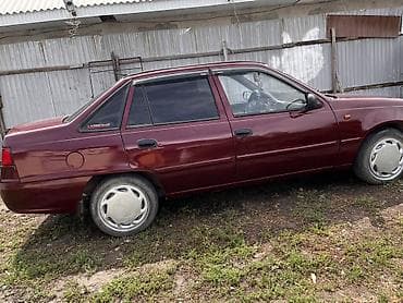 Транспорт: Daewoo Nexia: 2012 г., 1.6 л, Механика, Бензин, Седан — 2