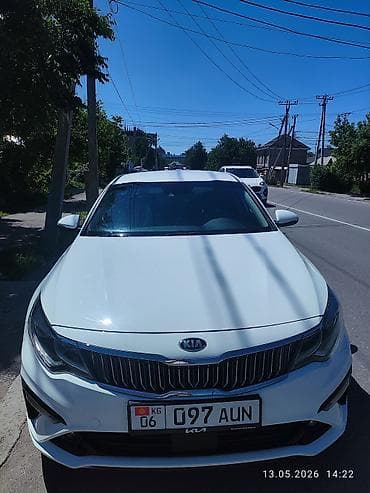 Kia K5: 2020 г., Газ