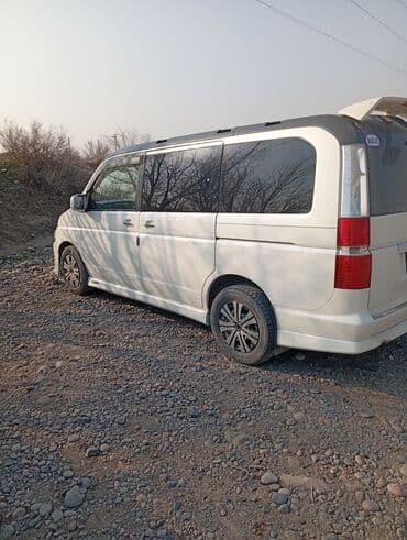 срочно продам авто в связи с переездом: Honda Stepwgn: 2002 г., 2 л, Автомат, Бензиновая, Минивэн — 9