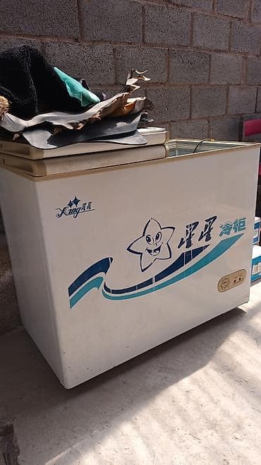 Холодильное оборудование: В наличии — 2