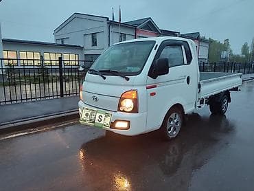 b class: Грузовик, Hyundai, Стандарт, 3 т, Б/у — 4