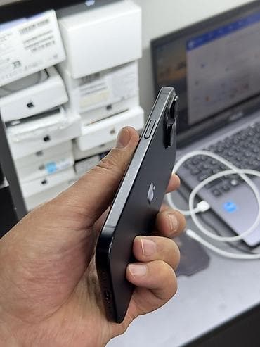 dj controller: IPhone 15, Б/у, 128 ГБ, Черный, Защитное стекло, Чехол, 88 % — 2