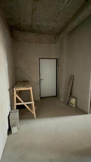продаю 1этаж: 2 комнаты, 5 м², Аламедин-1 мкр 10 этаж, ПСО (под самоотделку) — 6