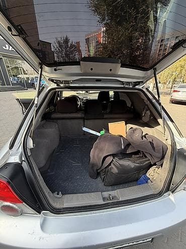 Subaru Impreza: 2003 г., 2 л, Автомат, Бензин, Универсал — 9