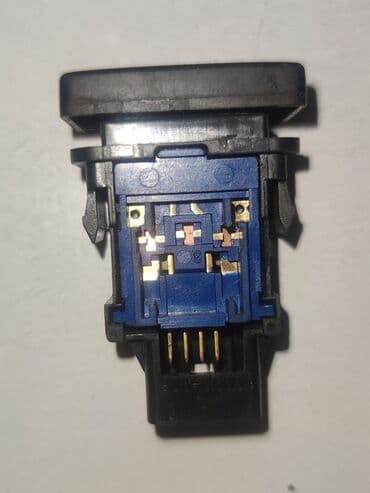 домкрат для машины цена: Кнопка блокировки 5 двери (багажника) LC200, LX570, Tundra и т.д √ — 1