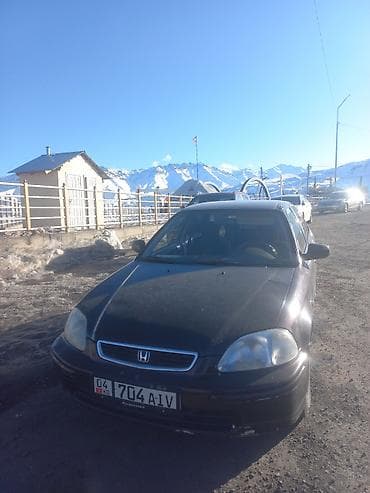 Унаа сатуу: Honda Civic: 1997 г., 1.4 л, Кол менен иштөөчү, Бензин, Седан — 9