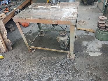 передвижной пилорамма: Продаю фрезерный станок по дереву, мощность мотора - 3 КВ.3000 об — 1