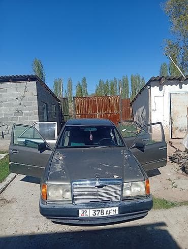 Mercedes-Benz E-Class: 1989 г., 2 л, Механика, Бензин, Седан — 7