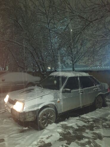 ВАЗ (ЛАДА) 21099: 2003 г., 1.5 л, Механика, Бензин, Седан