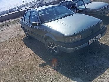 кассеты аудио: Volkswagen Passat: 1989 г., 1.8 л, Ручные, Бензин, Седан — 5