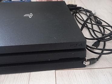 PlayStation 4 Pro (PS4 Pro), черная Комплектация: - Консоль PS4 Pro — 3