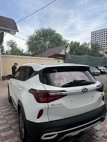 Продажа авто: Kia Seltos: 2020 г., Автомат, Бензин, Кроссовер — 4
