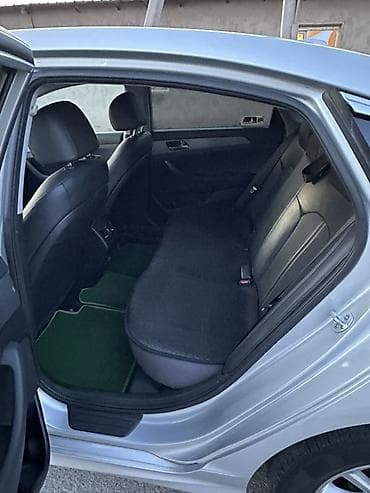 Hyundai Sonata: 2019 г., 2 л, Автомат, Бензин, Седан — 4