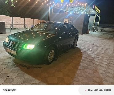 Volkswagen: Volkswagen Bora: 2000 г., 1.6 л, Механика, Бензин, Седан — 2