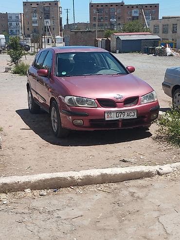 Транспорт: Nissan Almera: 2003 г., 1.5 л, Механика, Бензин, Хэтчбэк — 4