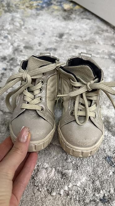 Ботинки для девочки Фирма Toddler, Турция, 21 размер Правильная