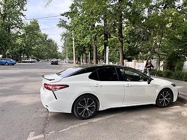 Продажа авто: Toyota Camry: 2017 г., 2.5 л, Автомат, Бензин, Седан — 1