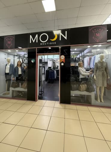 парикмахерские оборудование: Сдаю Часть бутика, 20 м², Дордой Плаза, С ремонтом, Действующий, С оборудованием — 1