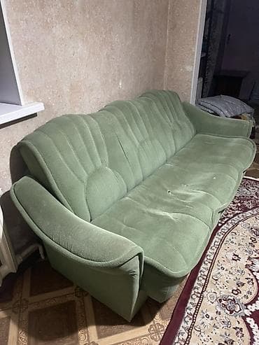 Отопление и нагреватели: Прямой диван, Б/у — 1