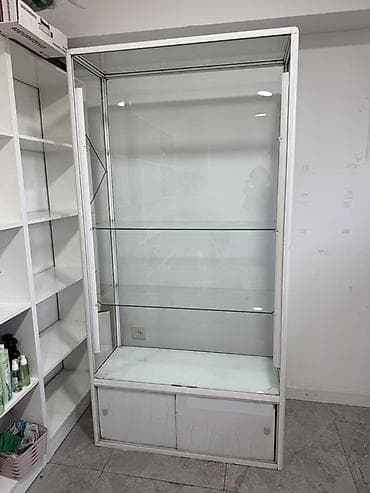 Торговое оборудование: Витрина Для косметики, С ящиками, 200 см * 100 см * 45 см, Б/у — 1