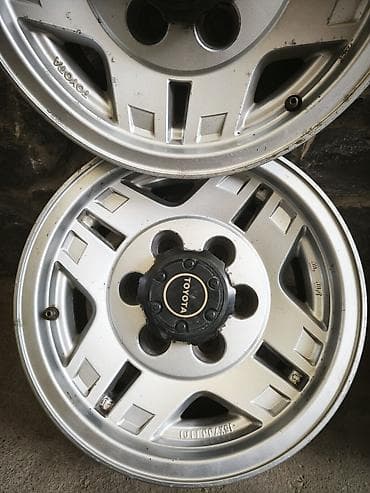 Диски: Литые Диски R 15 Toyota, Комплект, отверстий - 6 — 3