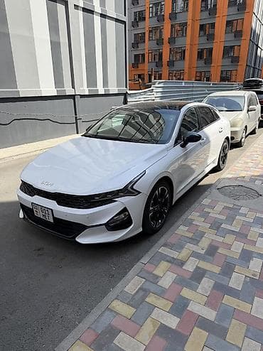 Kia K5: 2022 г., 1.6 л, Автомат, Бензин, Седан