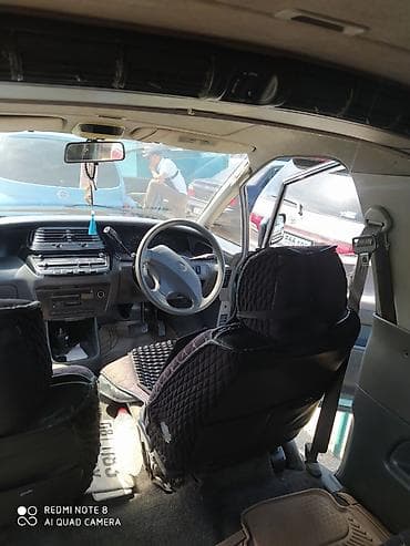 Toyota Previa: 1995 г., 2.4 л, Автомат, Бензин, Минивэн — 5