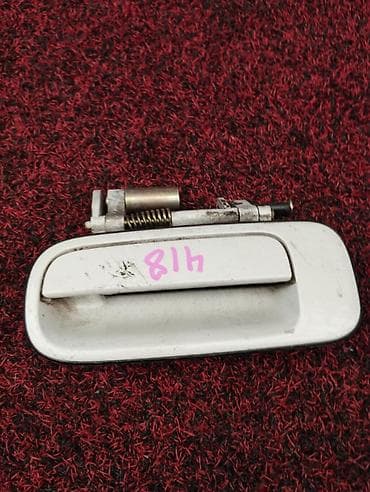 Ручка двери внешняя TOYOTA MARK 2 GX100 1G-FE 2000 задн. прав. (б/у) at lalafo.kg Ручка двери внешняя TOYOTA MARK 2 GX100 1G-FE 2000 задн. прав. (б/у)