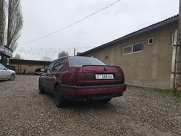 с номерами: Volkswagen Vento: 1993 г., 1.8 л, Ручные, Бензин, Седан — 6