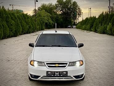 Daewoo Nexia: 2011 г., 1.5 л, Механика, Бензин, Седан