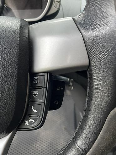 shevralet spark: Chevrolet Spark: 2015 г., 1 л, Вариатор, Бензин, Хэтчбэк — 8