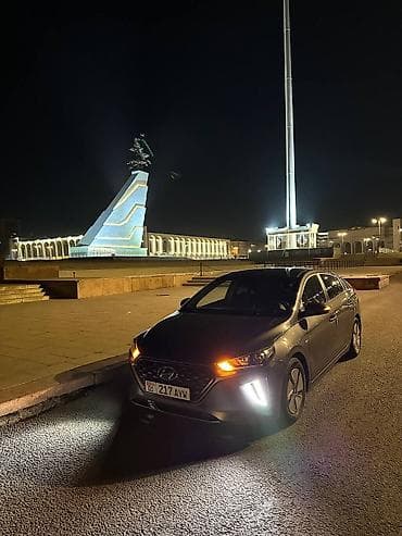 7 1: Hyundai Ioniq: 2019 г., 1.6 л, Автомат, Гибрид, Лифтбек — 2