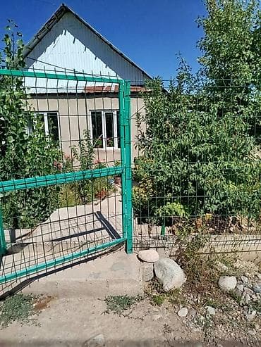 продаю дом в киргизии 1: Ыссык Ата району село Жар Башы дачадан 2комнат Уй сатылат эки участок — 1