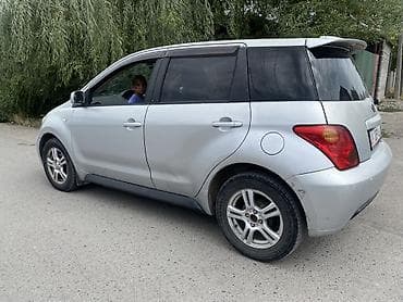 kamri 30: Toyota Ist: 2002 г., 1.3 л, Автомат, Бензин, Хэтчбэк — 7